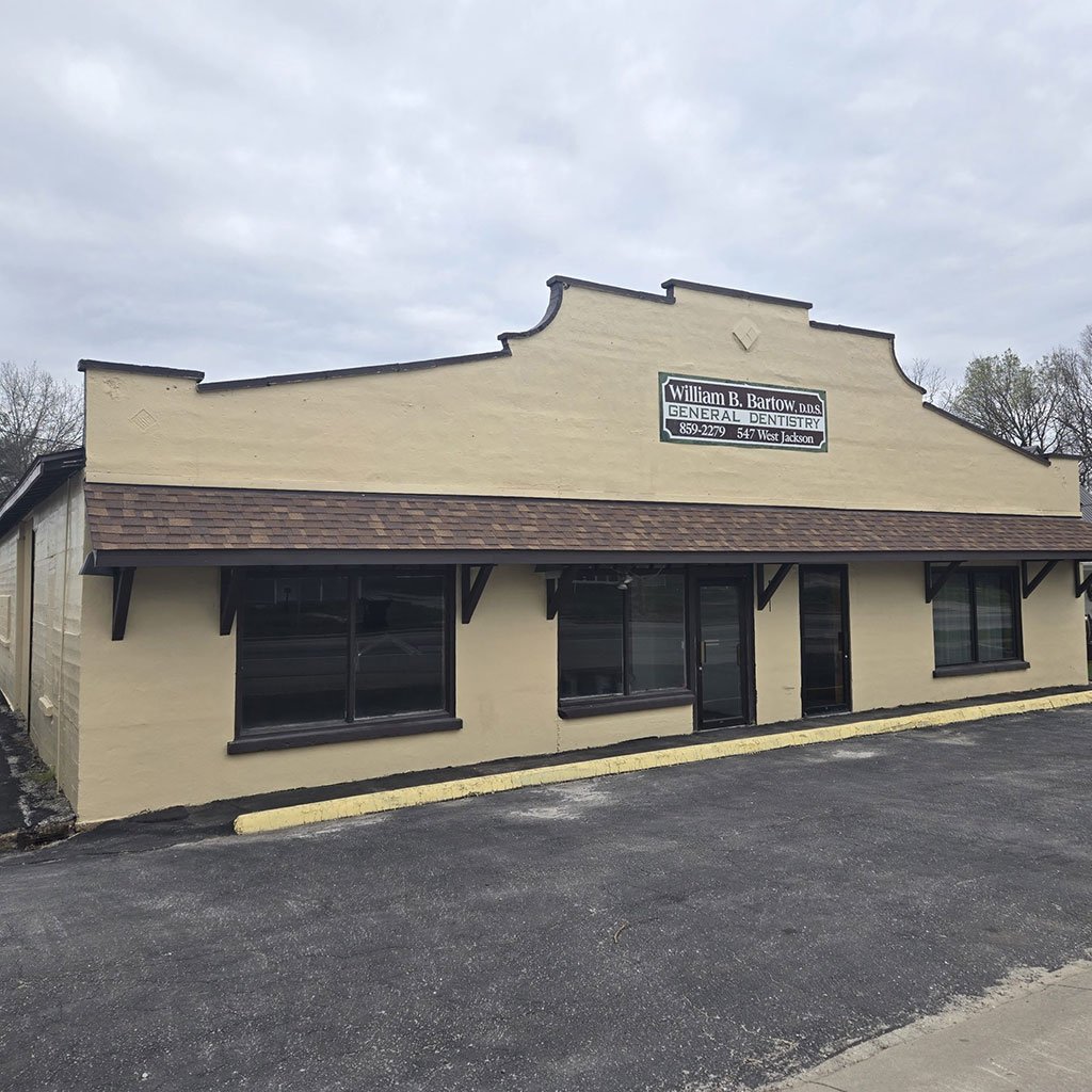 Real Estate/ Personal property auction. Complete liquidation Bartow Dental.